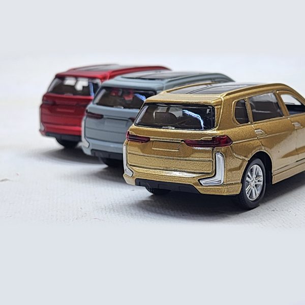 ماشین بازی مدل فلزی bmw X7