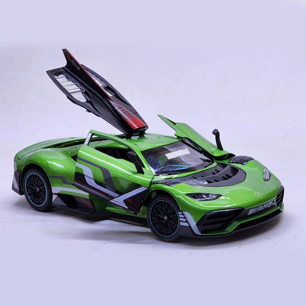 ماشین بازی مدل فلزی عقبکش BENZ AMG