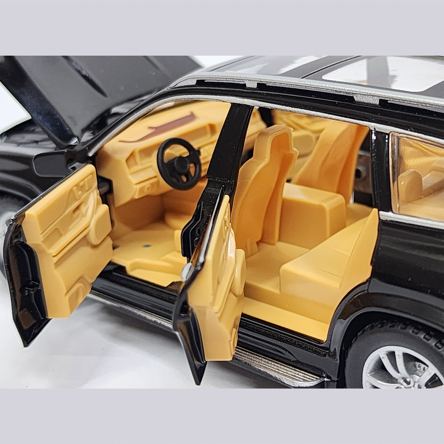 ماکت ماشین مدل فلزی عقبکش بنز میباخ GLS600