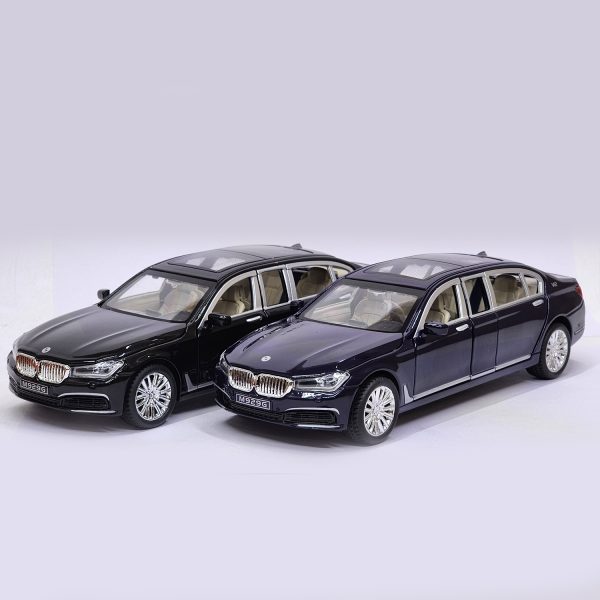 ماشین بازی مدل لیموزین بی ام و BMW 760LI