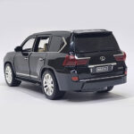 ماشین بازی مدل فلزی عقبکش موزیکال لکسوس LX570