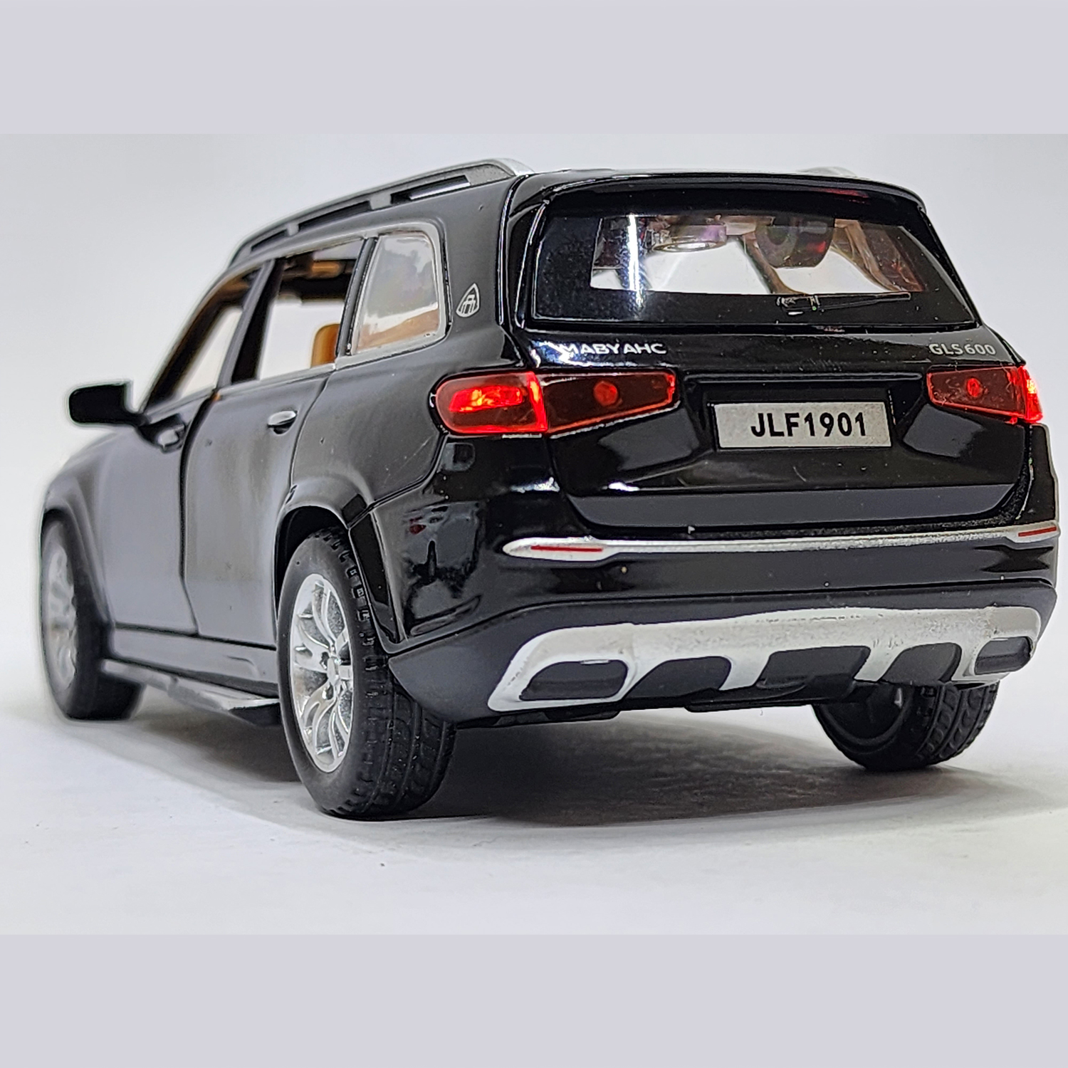 ماکت ماشین مدل فلزی عقبکش بنز میباخ GLS600