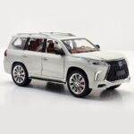 ماشین بازی ناب سل مدل چراغ دار فلزی لکسوس LEXUS LX570 طرح دودزا - تصویر 2