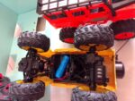 ماشین بازی کنترلی مدل چهار چرخ متحرک landrover offroad - تصویر 2