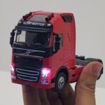ماشین بازی ناب سل مدل 10 چرخ VOLVO FH طرح دو محور - تصویر 8