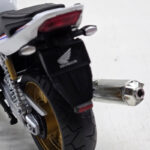 ماکت موتور ناب سل مدل هوندا سی بی HONDA CB1300SF AUTOMAXX به همراه جاسوییچی - تصویر 4
