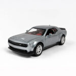 ماکت ماشین ناب سل مدل دوج چلنجر هلکت فلزی چراغدار موزیکال کد HAND PAINTED DODGE CHALLENGER HELCAT REDTRIME SCALE1:48 به همراه استند و باکس شفاف - تصویر 9