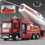 ماکت ماشین بازی ناب سل مدل آتش نشانی مه پاش فلزی چراغدار آژیردار کد RESCUE FIRE FIGHT ODEL ALLOY VEHICLES به همراه ظرف آب ، قیف و شلنگ - تصویر 10